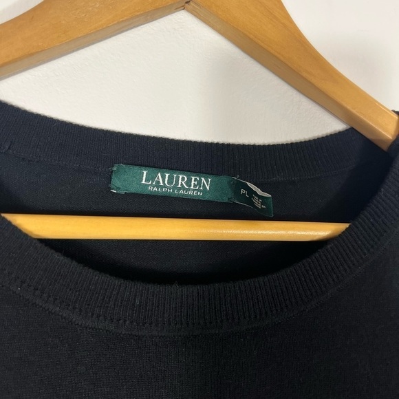 LAUREN Ralph Lauren Top Tunic Style Black/White 3 Silver Buttons Petite Large - Picture 2 of 9